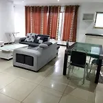 Tropical Plaza Apartments