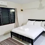 Masters 2 Bedroom Apartment Westfield