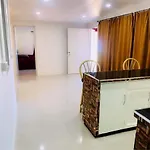 Friendly Host Apartment