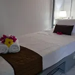 Jetpoint Holiday Home