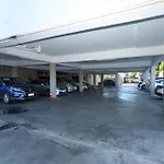 Tropical Plaza Apt