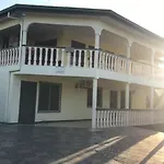 Ac 机场公寓