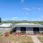 Nadi Holiday Stay