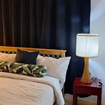 Villa 111 & 112 - Ambitious Apartments, Namaka, Nadi