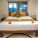 Laxmi Hotel