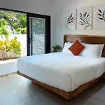 Naisoso Island Villas - Fiji