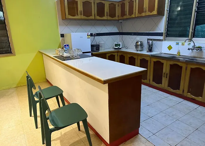 Nice Rooms Near Airport