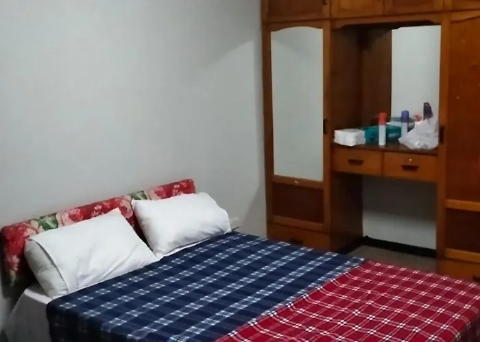 Singhs Apartment Double Budget Shared Room