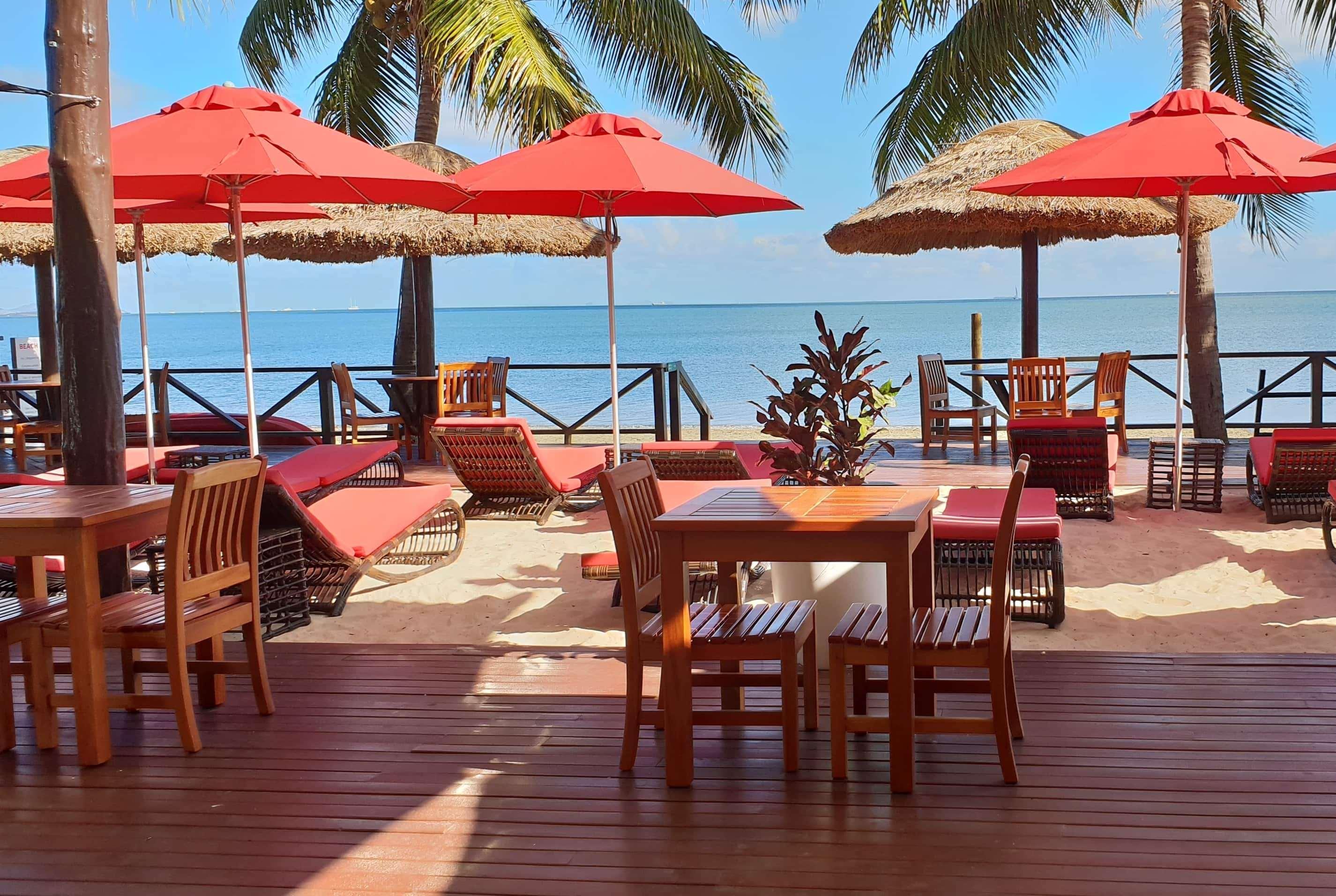 Aparthotel Ramada Suites By Wyndham Wailoaloa Beach Fiji 4*