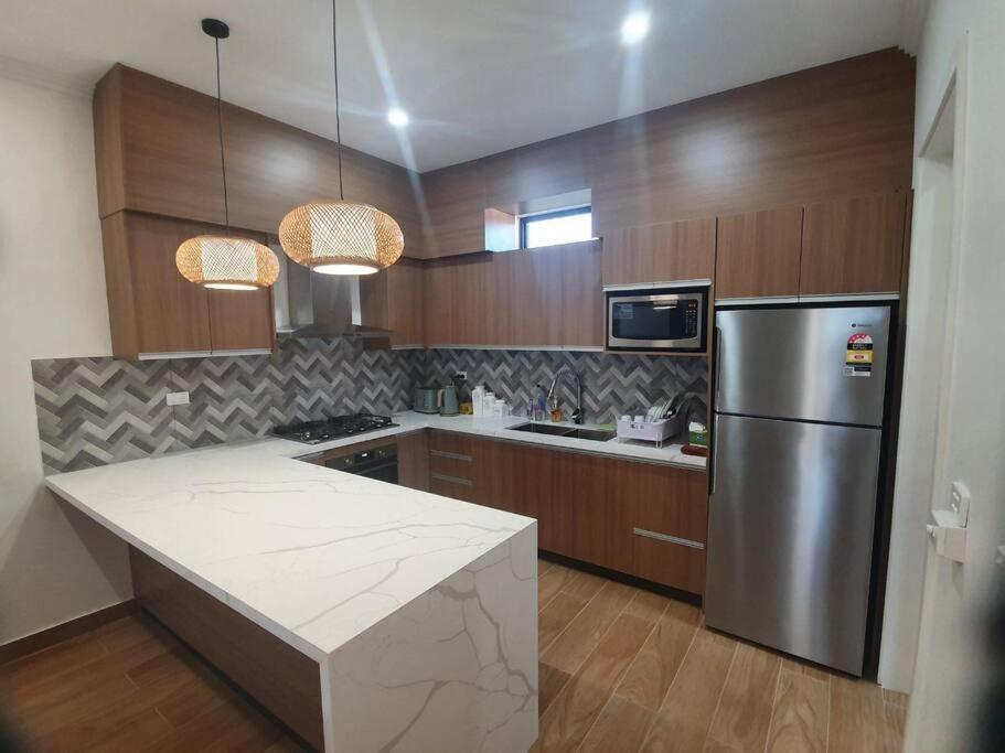 Executive Two Bedroom For Hire In
