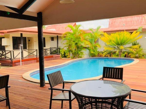 Beach Escape Hotel 2*