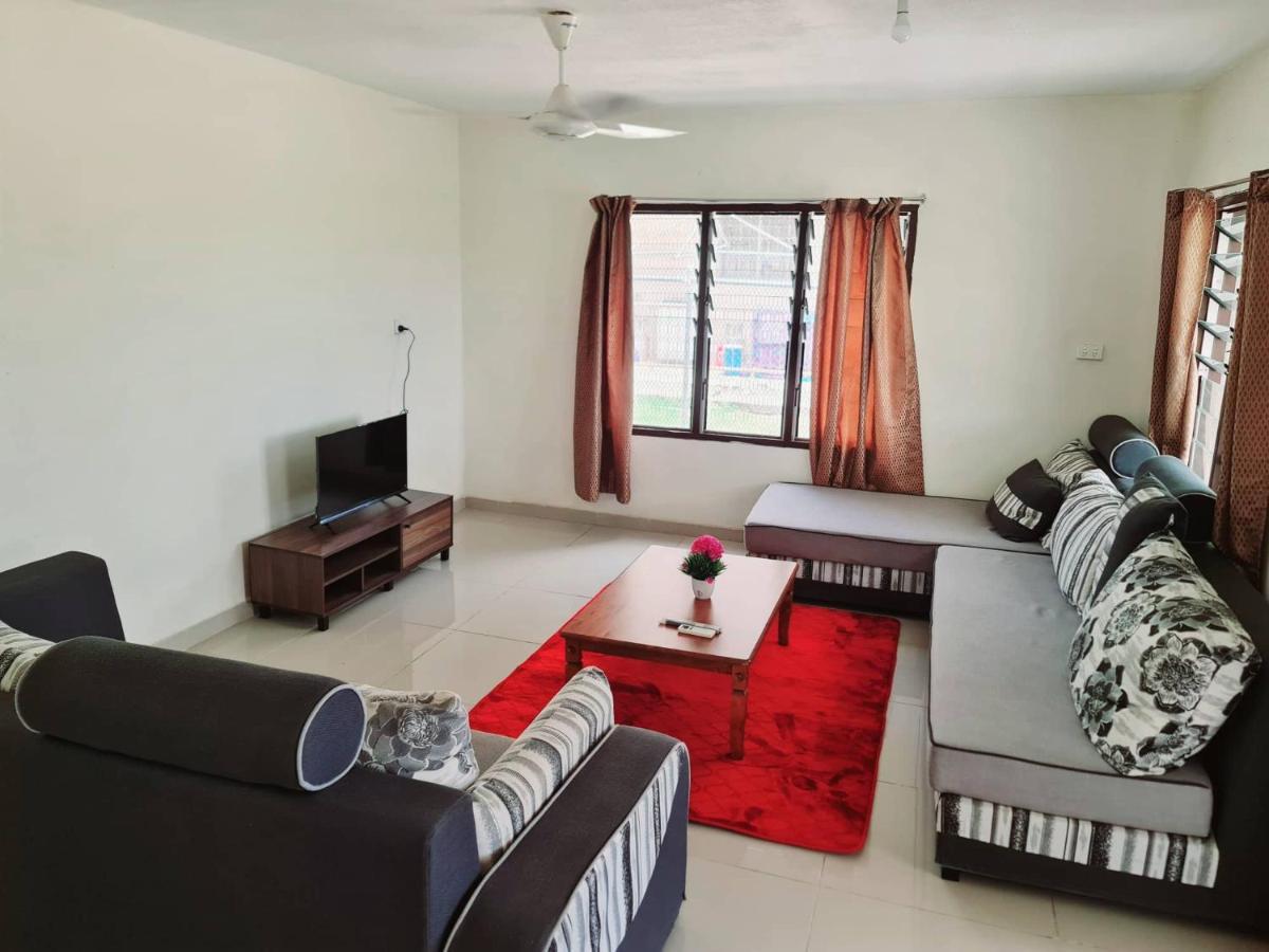 Masters 2 Bedroom Westfield Apartment