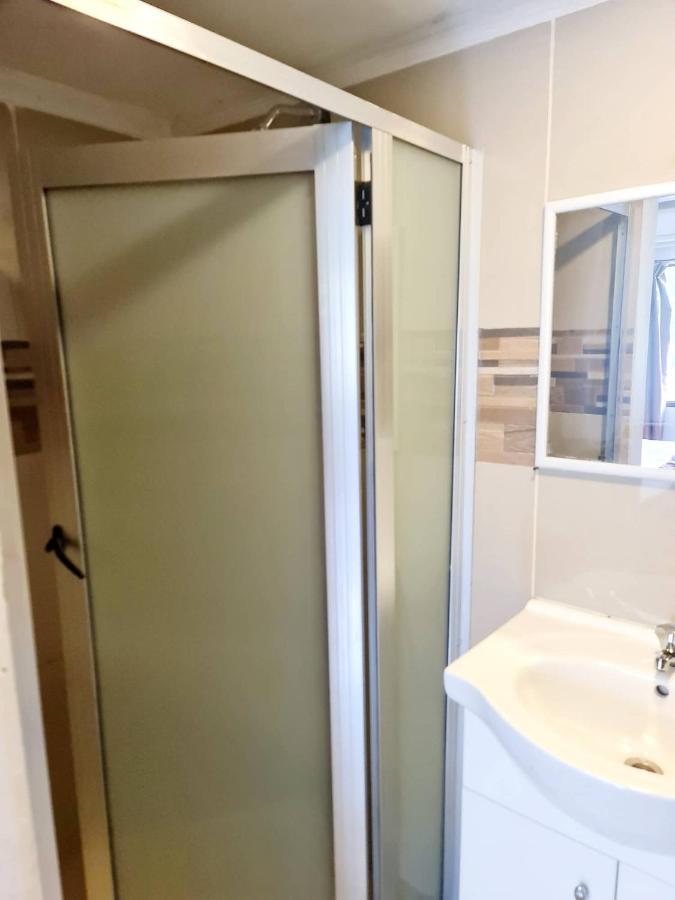 Apartment Masters 2 Bedroom Westfield