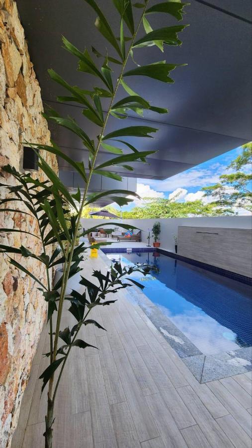 El Palm Nadi