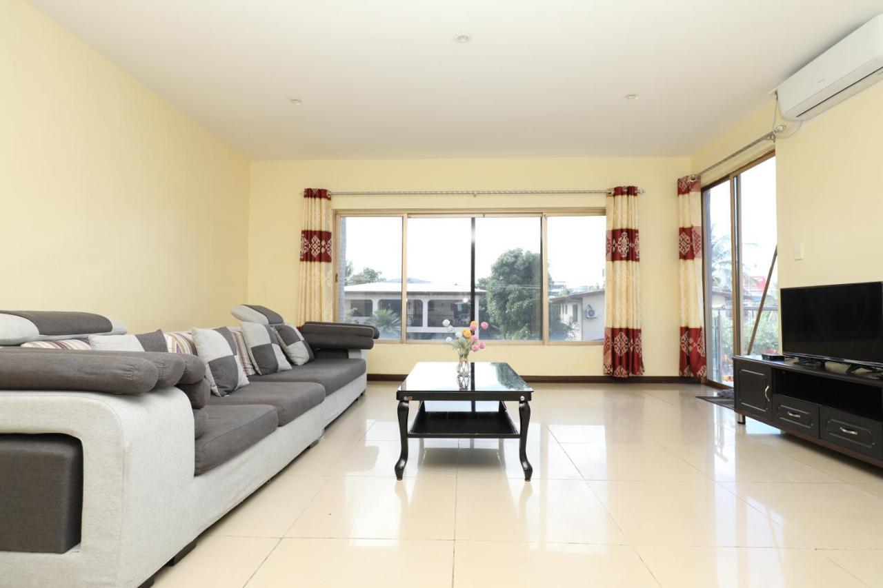 Tropical Plaza Apartment
