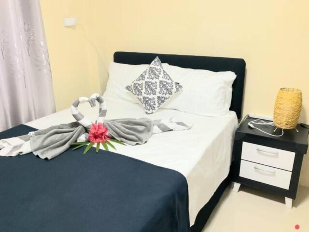 Singh's Elite Apartment