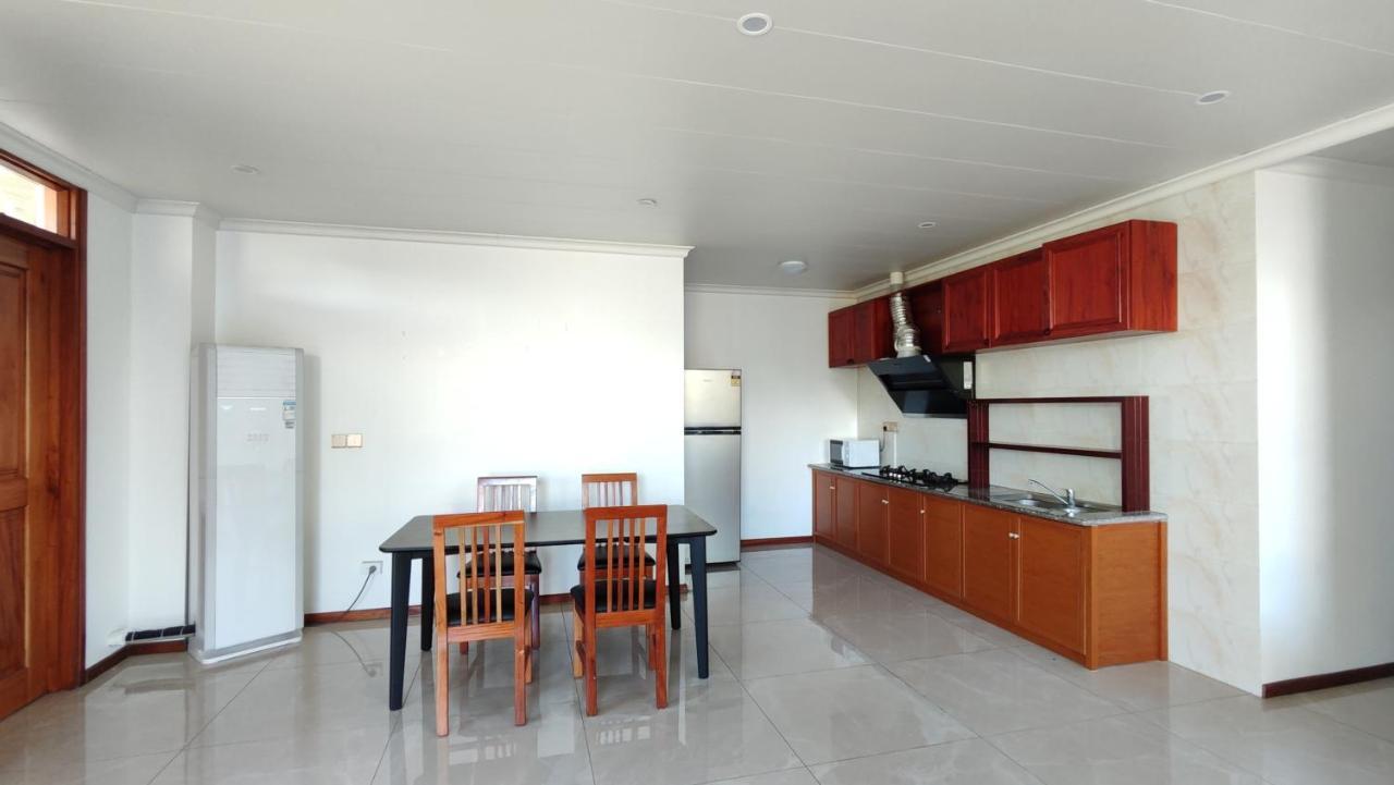 Apartment Modern 3-bedroom Queens Rd *