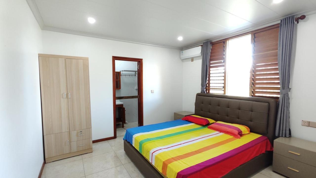 Modern 3-bedroom Queens Rd
