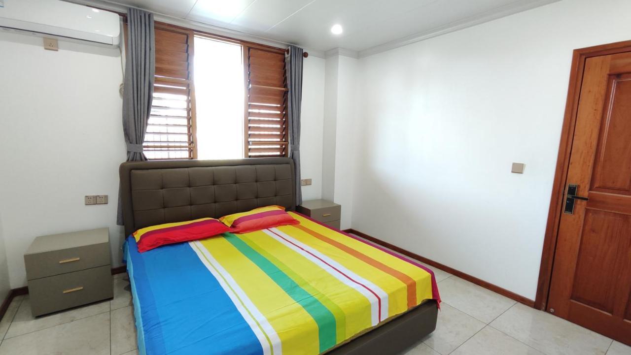 Modern 3-bedroom Queens Rd