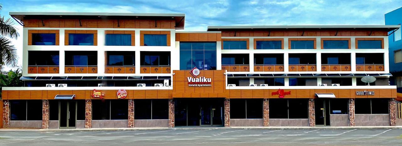 Vualiku & 4*