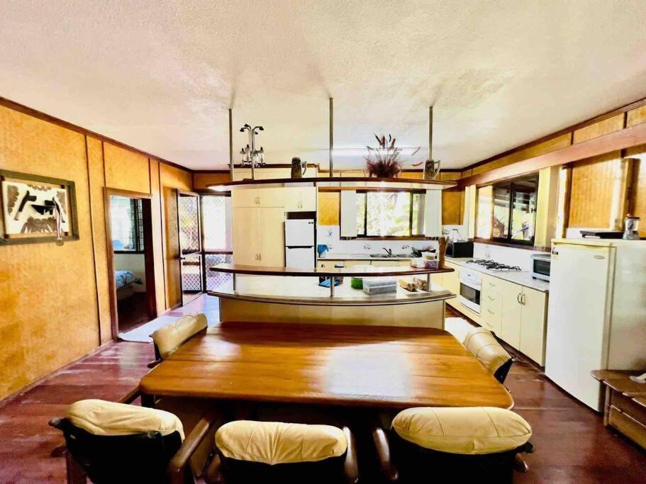 Private Malolo Island Holiday home *