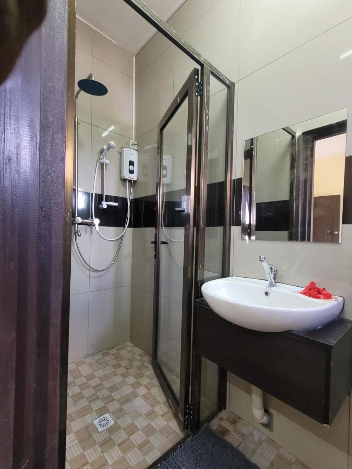 Apartment Singhs Elite Nadi
