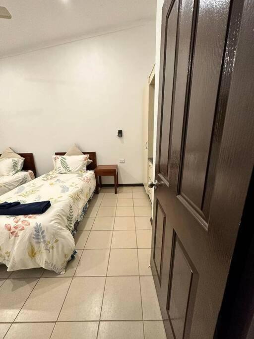 Ambitious Lot 7 Apartment Nadi