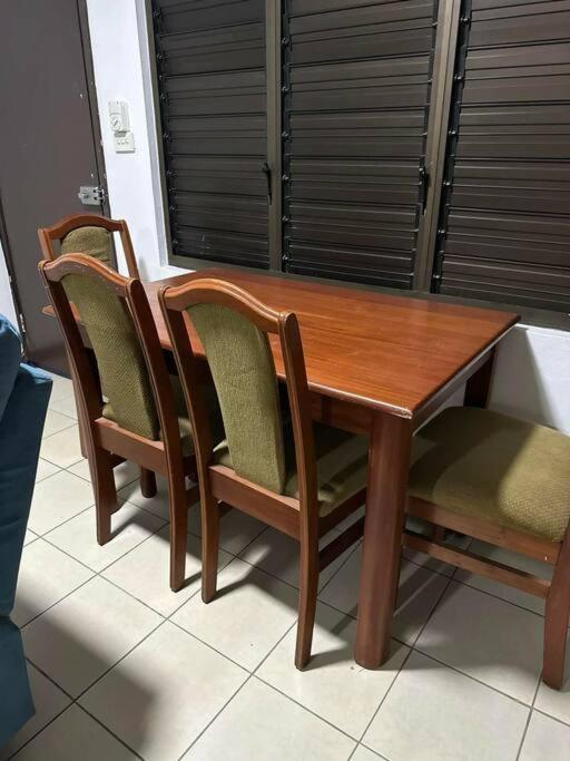 Apartment Ambitious Lot 7 *