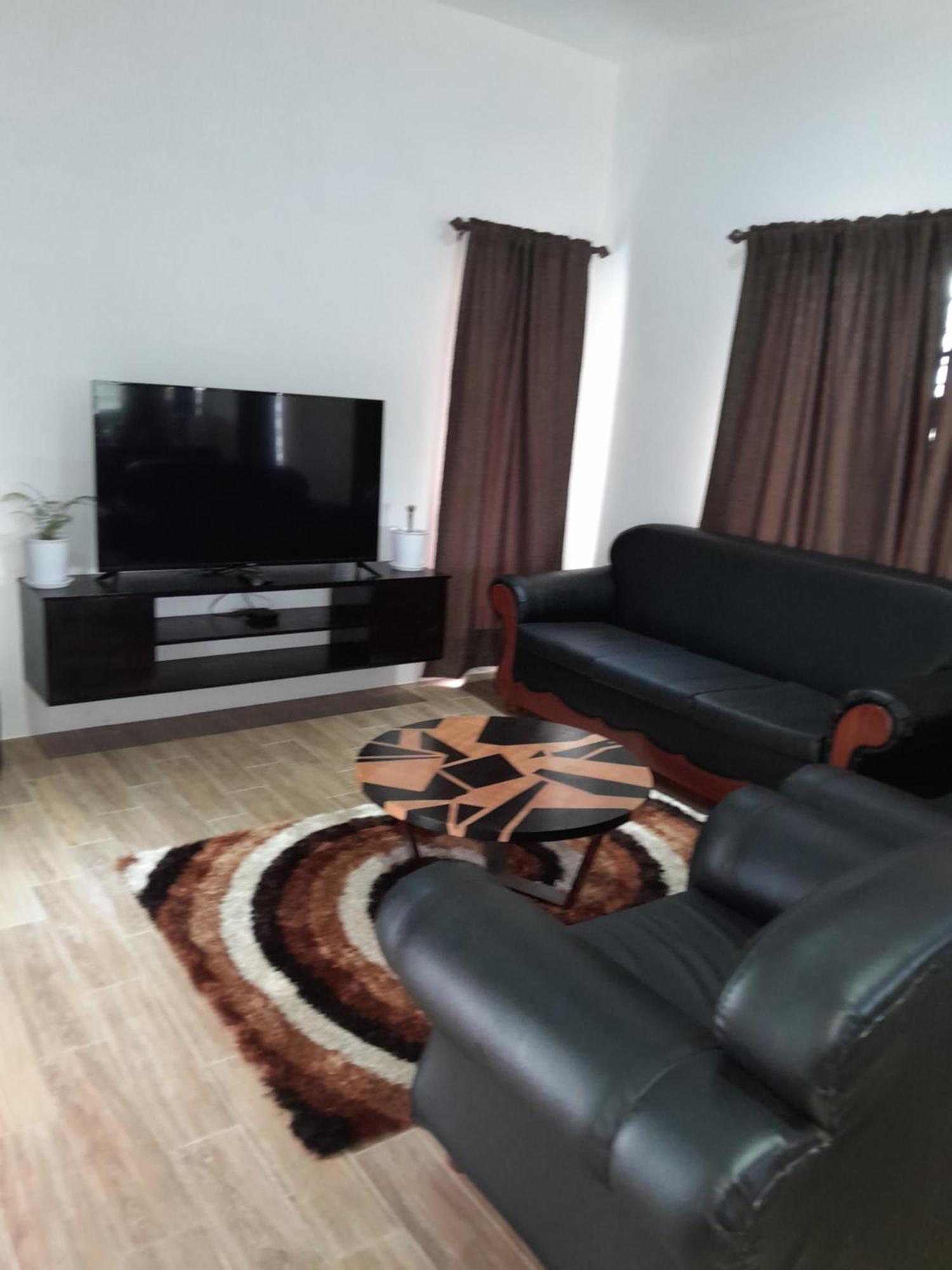 Samayra's Apartment Nadi