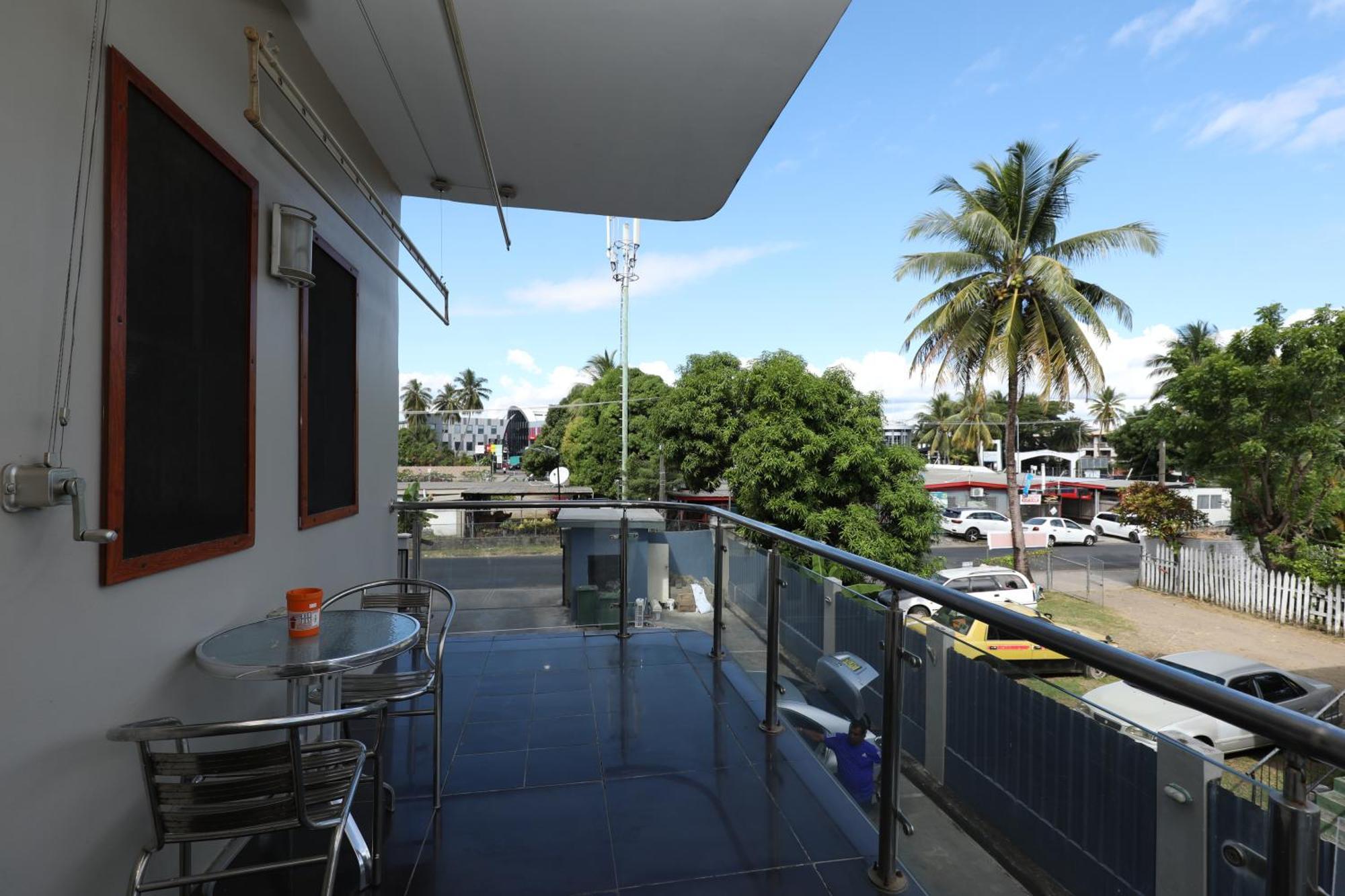 Tropical Plaza Apartment