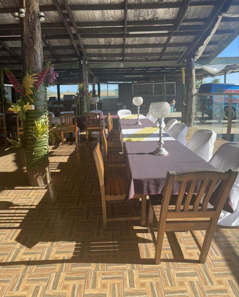 Bula * Nadi