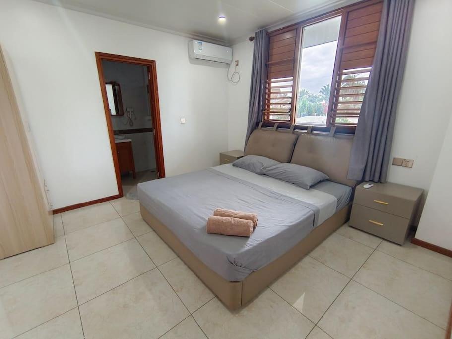 Exquisite 3-bedroom Unit With Free Parking. Apartment Nadi