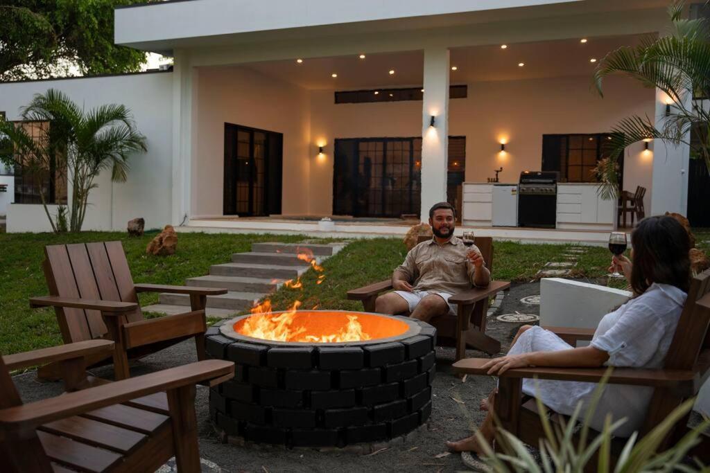 Heaven Retreat With Minigolf, Pool, Fire Pit, Bbq Villa Nadi