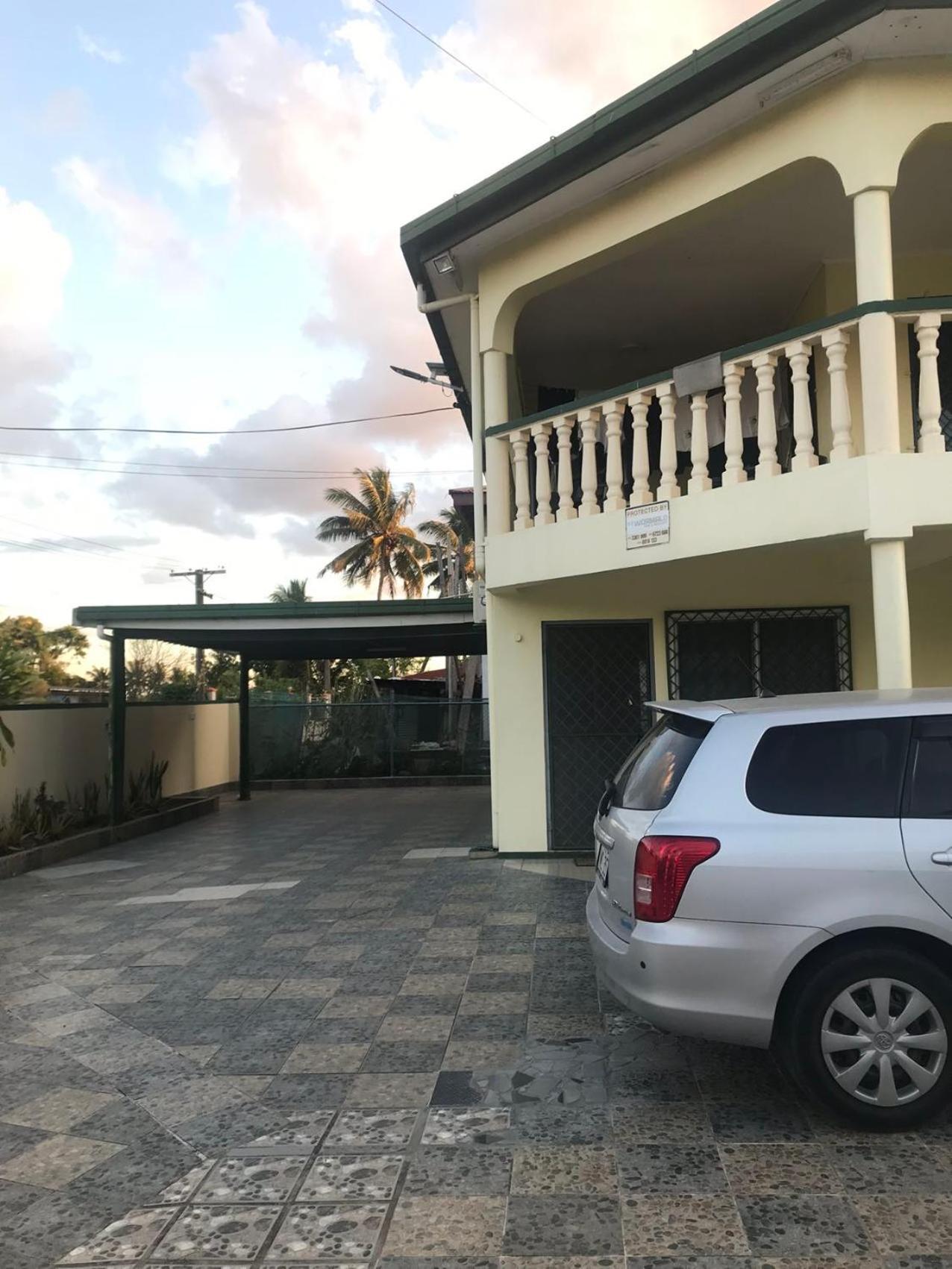 Ac 机场公寓 Apartment