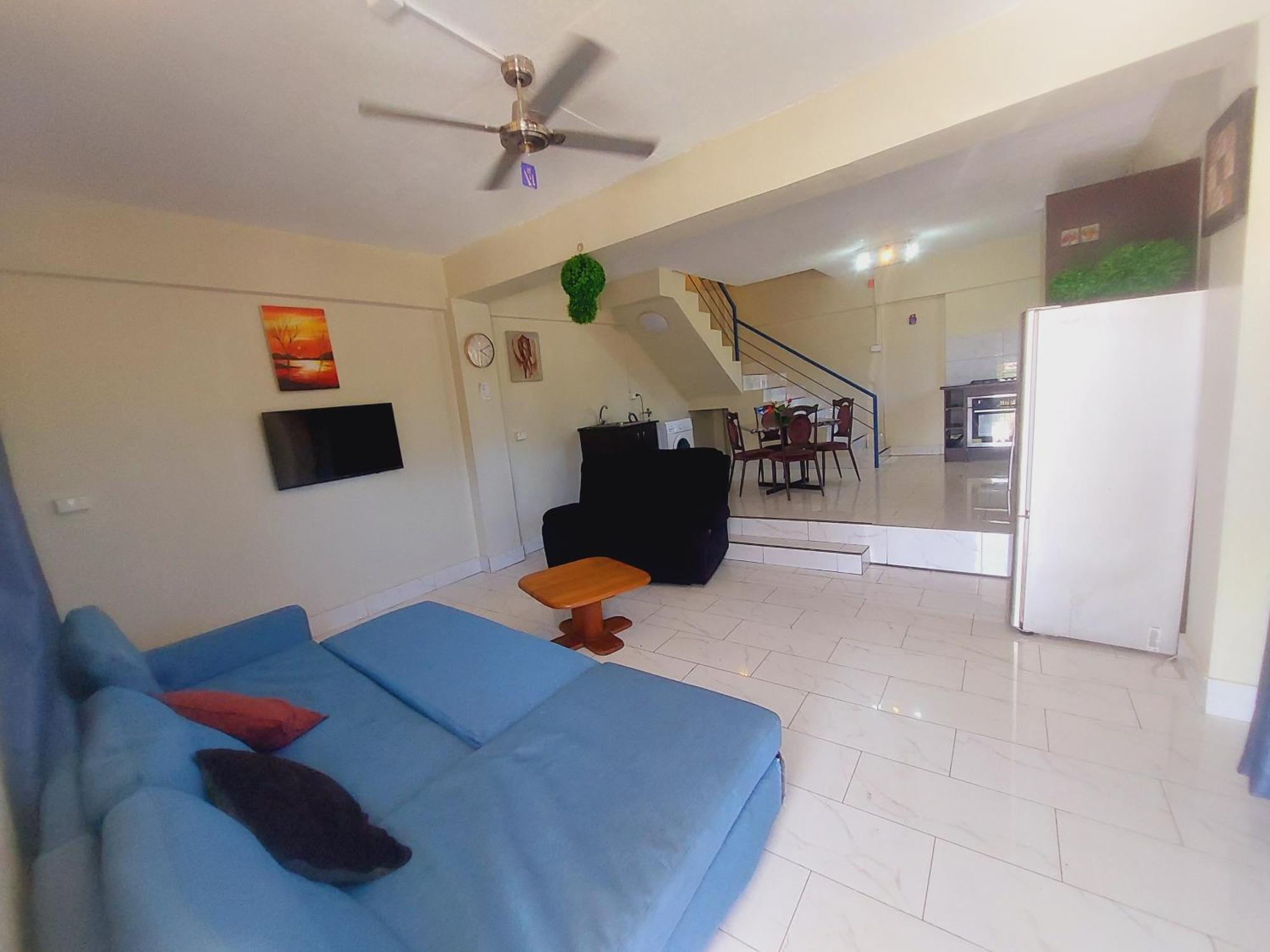 Apartment 3 *