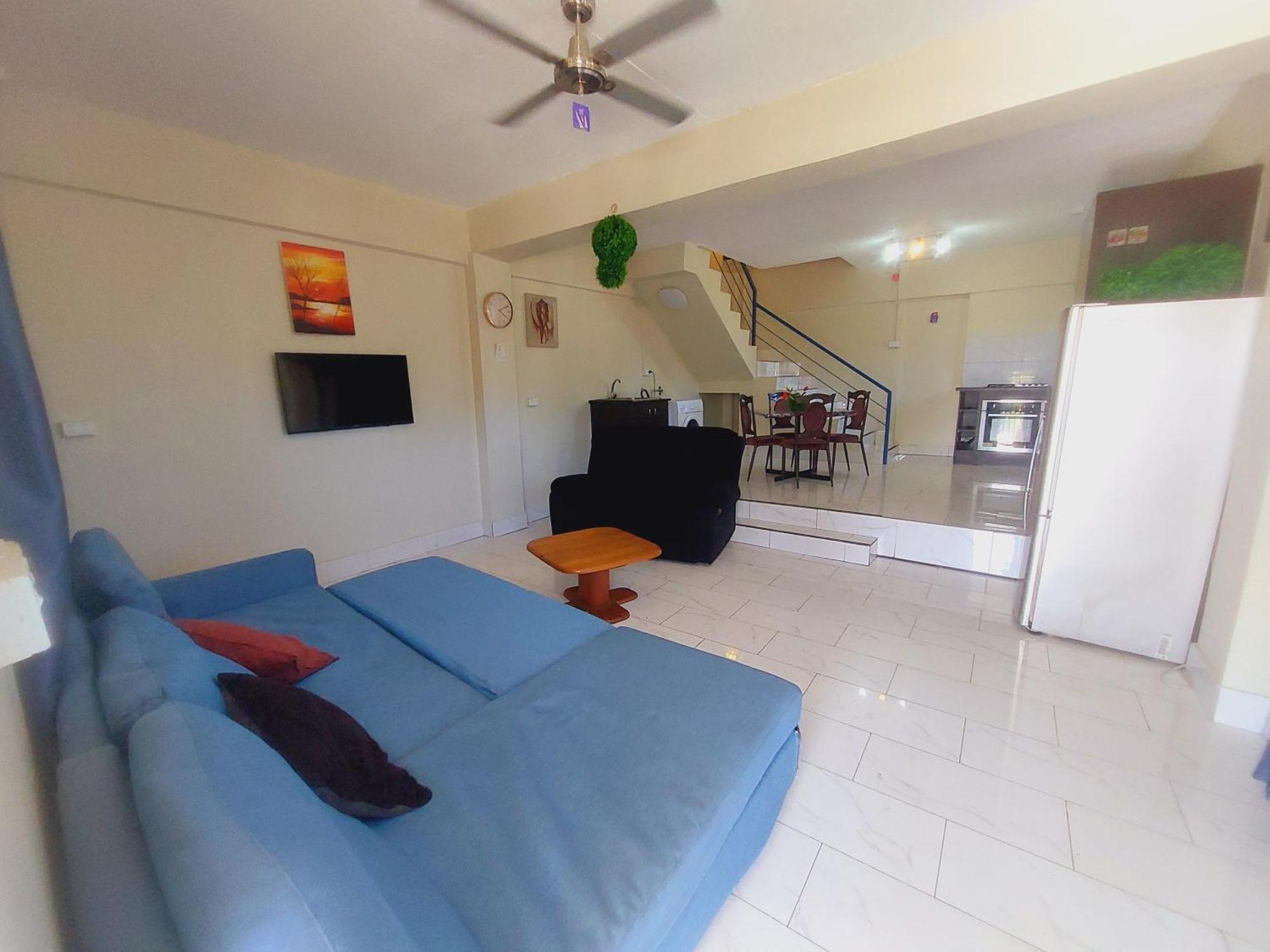 3 Apartment *