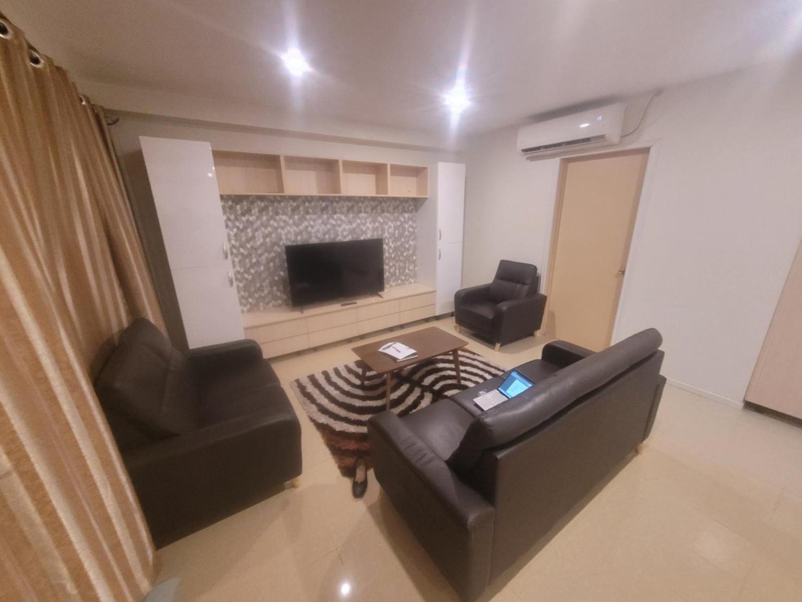 The Fiji Apartment *