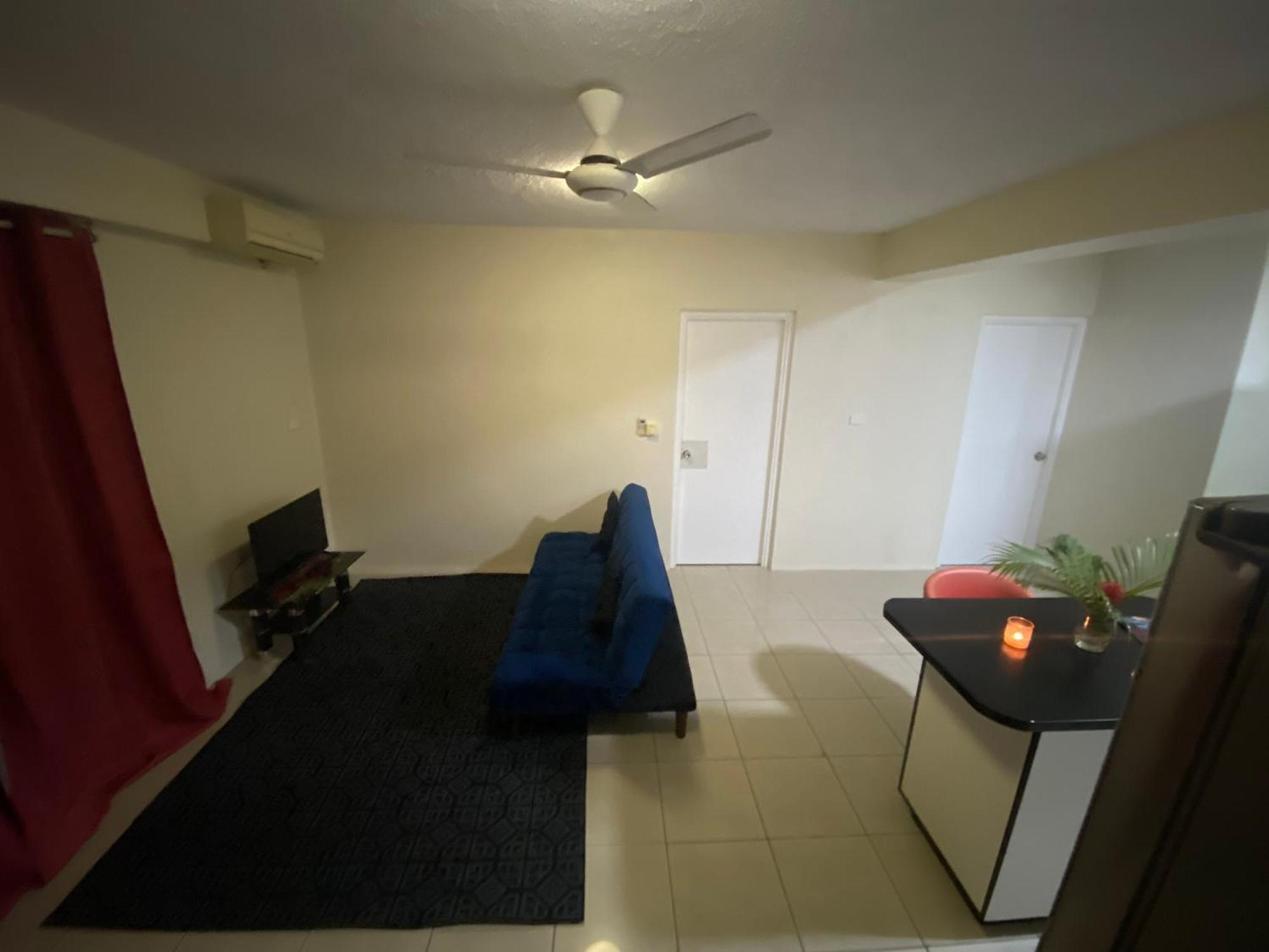 Apartment Crown Jules Nadi