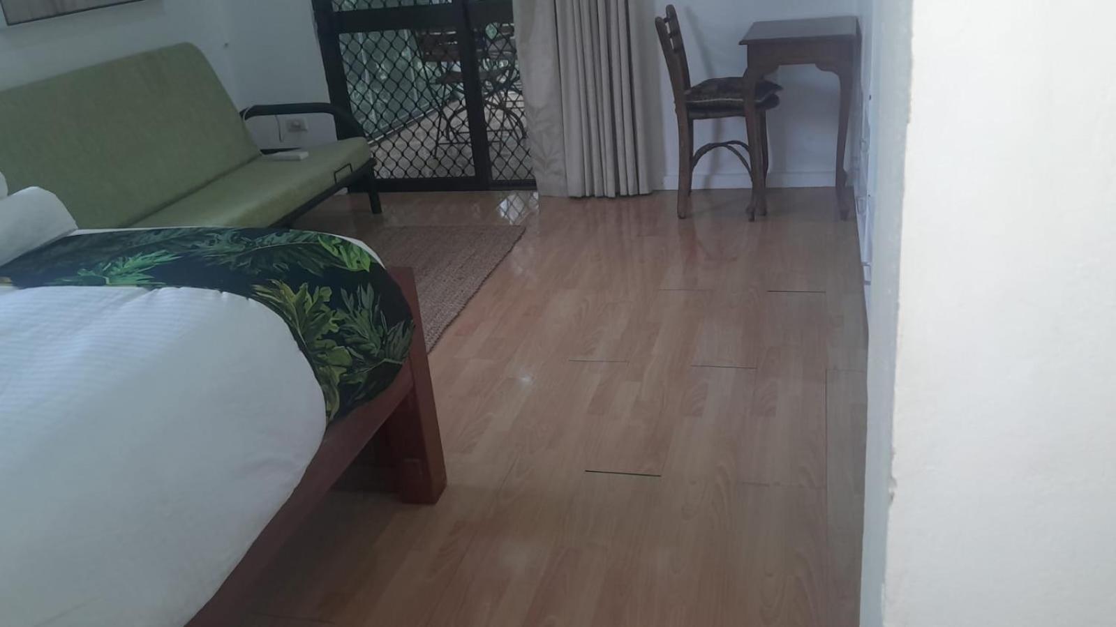 Residence71nadi Fiji Homestay *