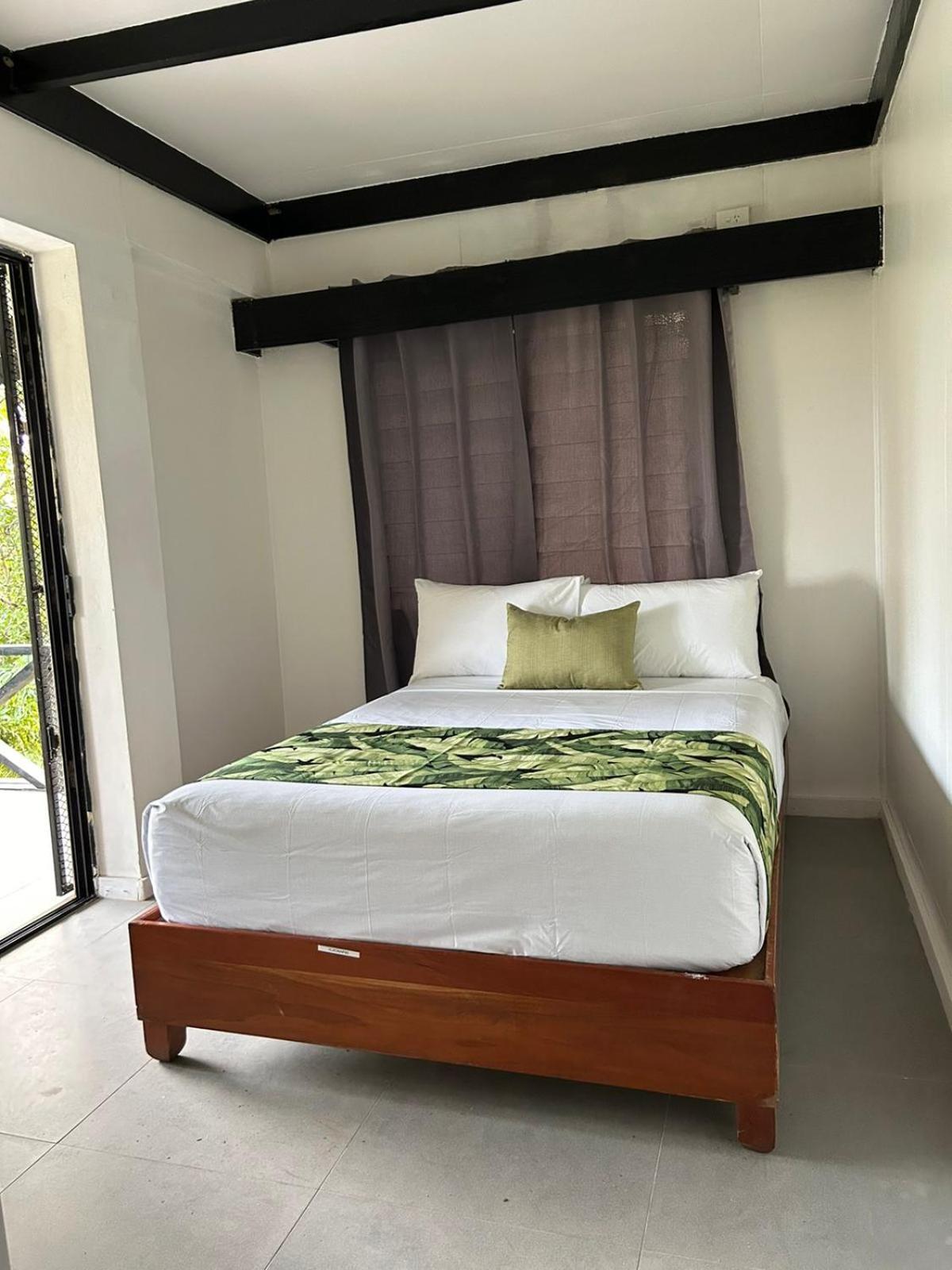 Bed & Breakfast Yatu Lau Transit Nadi