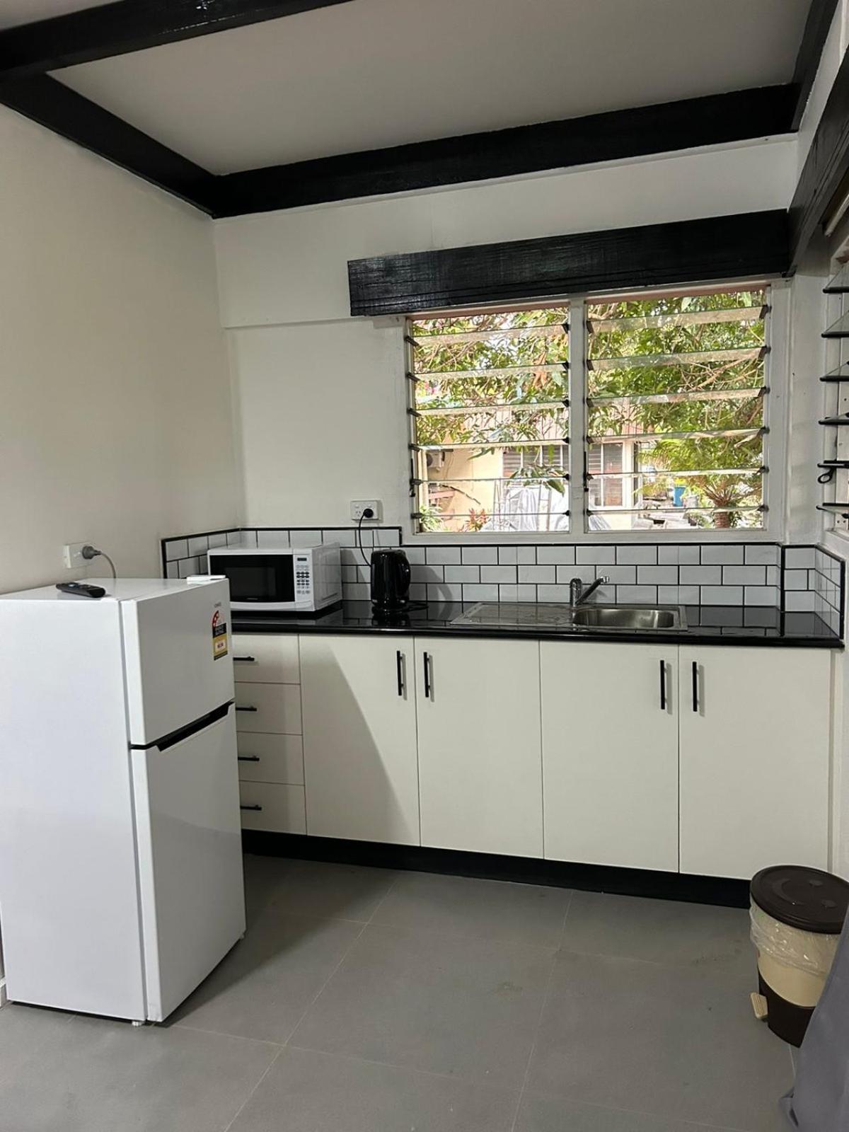 Yatu Lau Transit Bed & Breakfast Nadi
