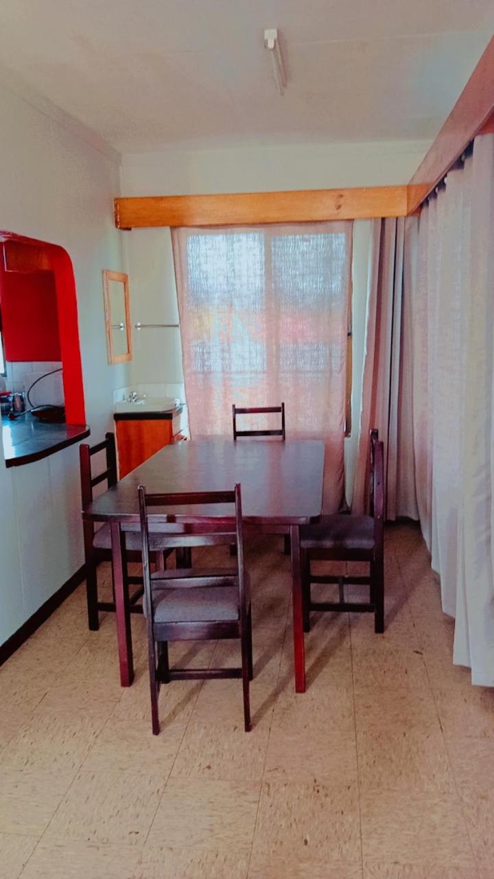 Singhs Apartment, Gray Road Lot 19 Matintaar Nadi, Mountain View *