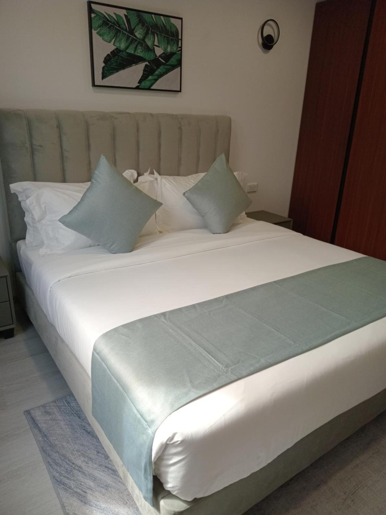 Hibiscus And Residences Nadi