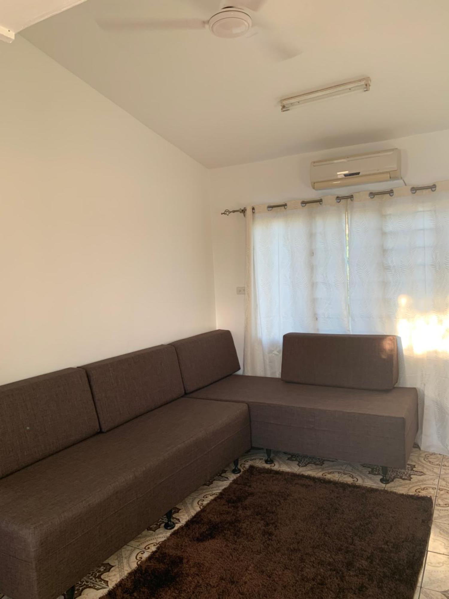 Happy Staycation Apartment *