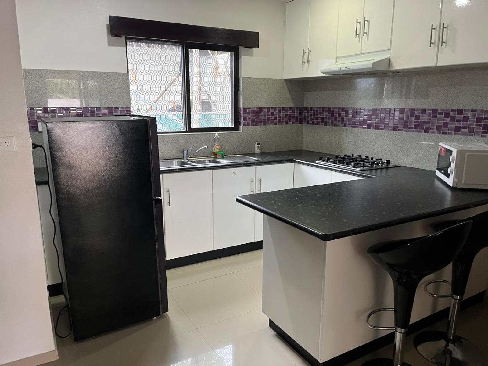 Yellowbell Apartment Nadi