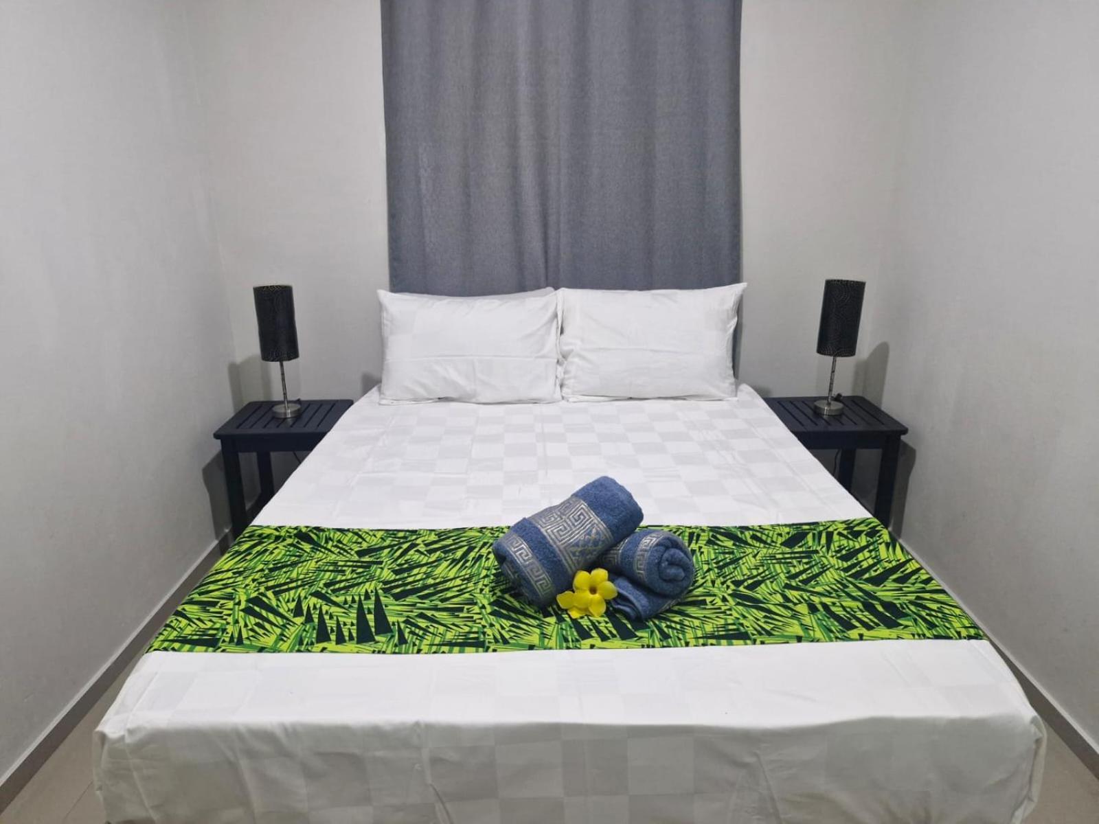 Yellowbell Apartment *