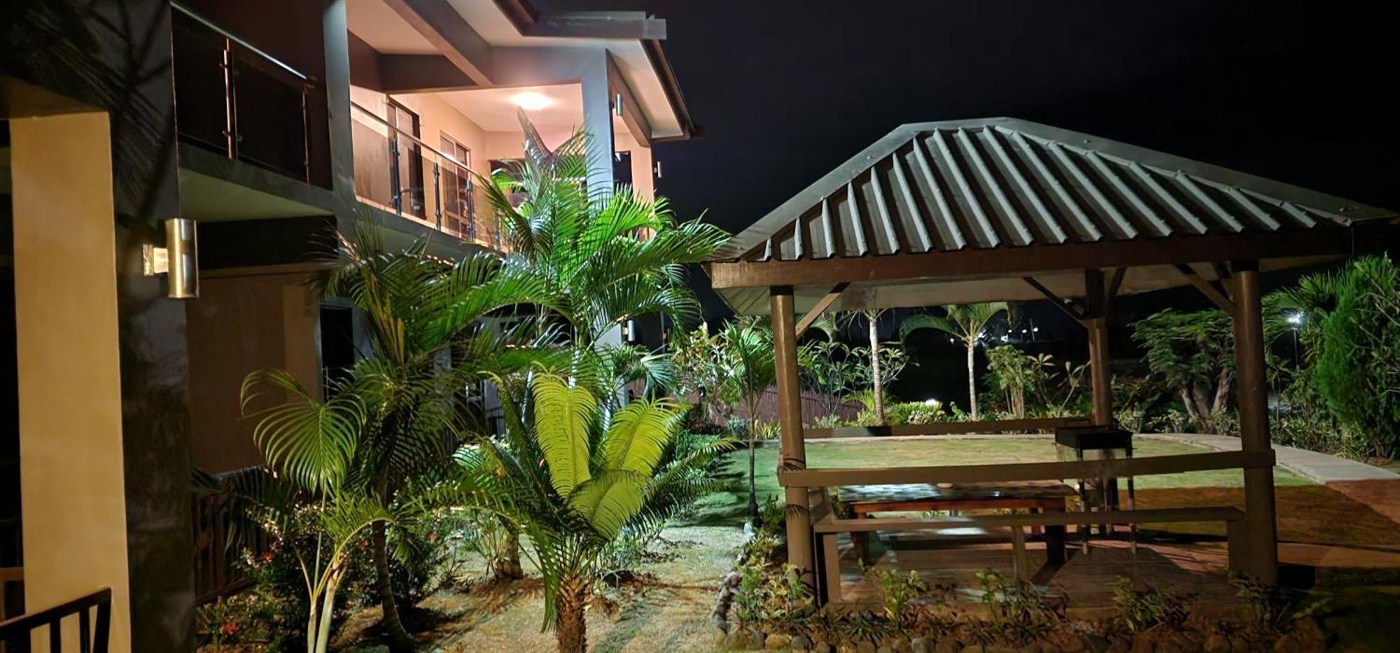 3 Great Mountain Views In Nadi, My Apartment *