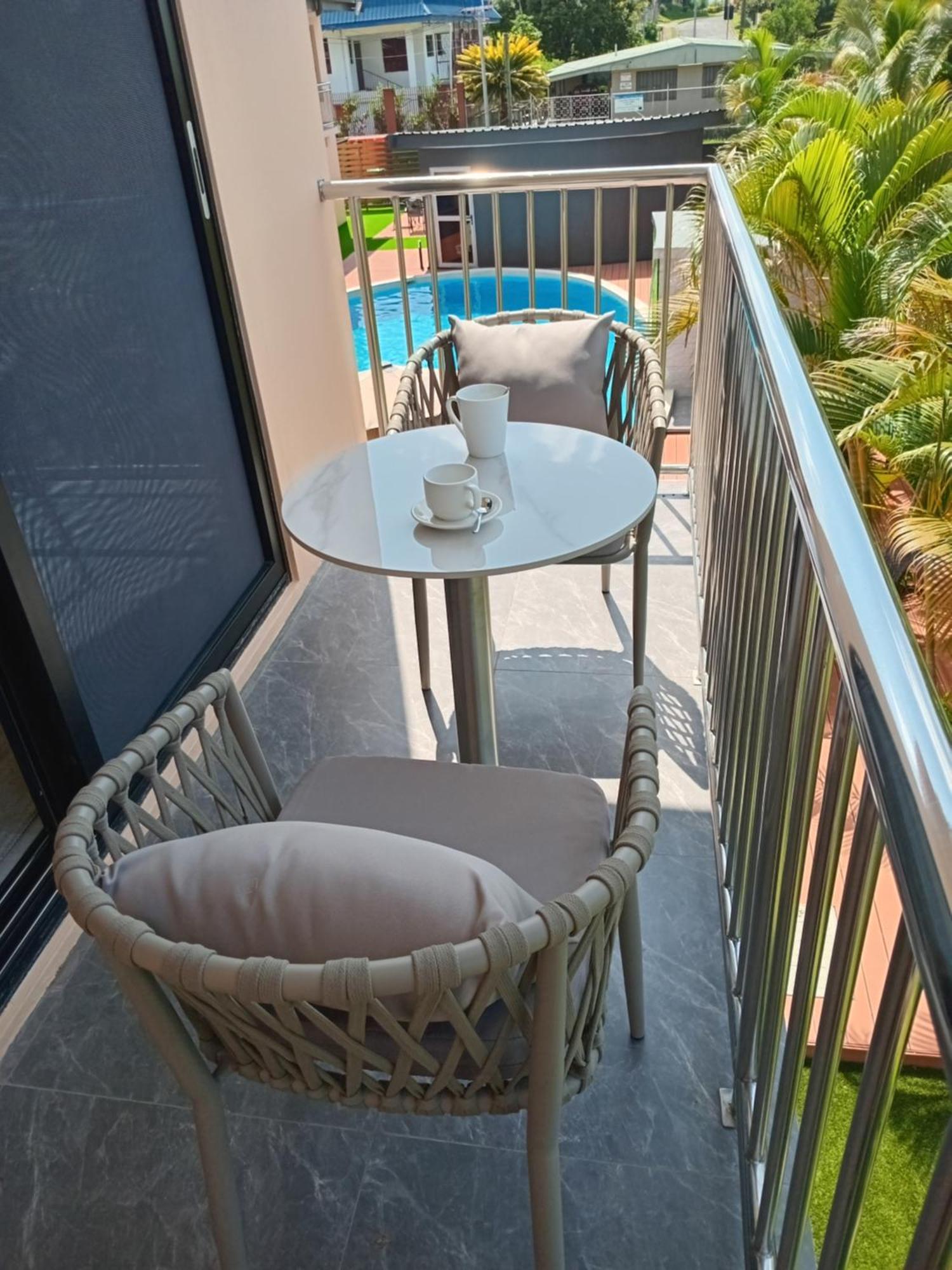 Hotel Hibiscus And Residences 5*