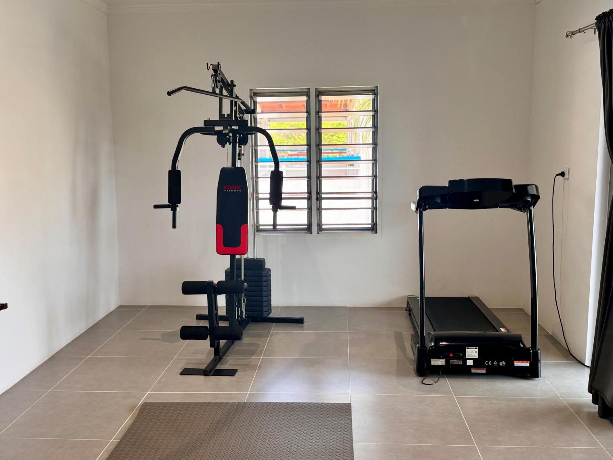 4 Bedroom 5 Min Walk To The * Nadi