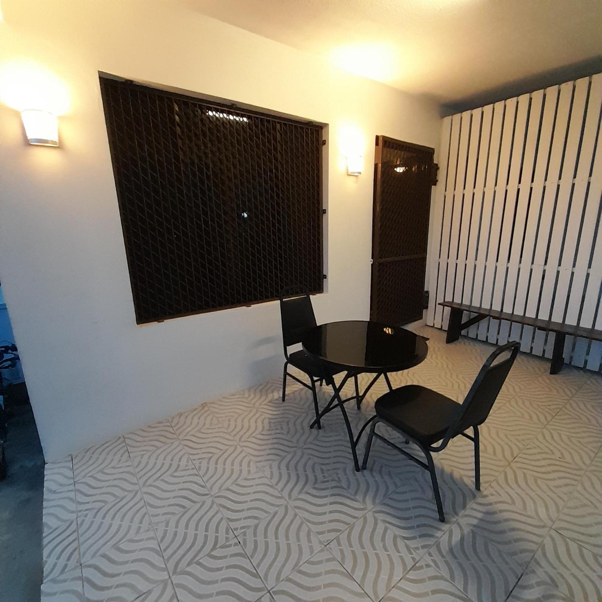 Bestwest Apartment *